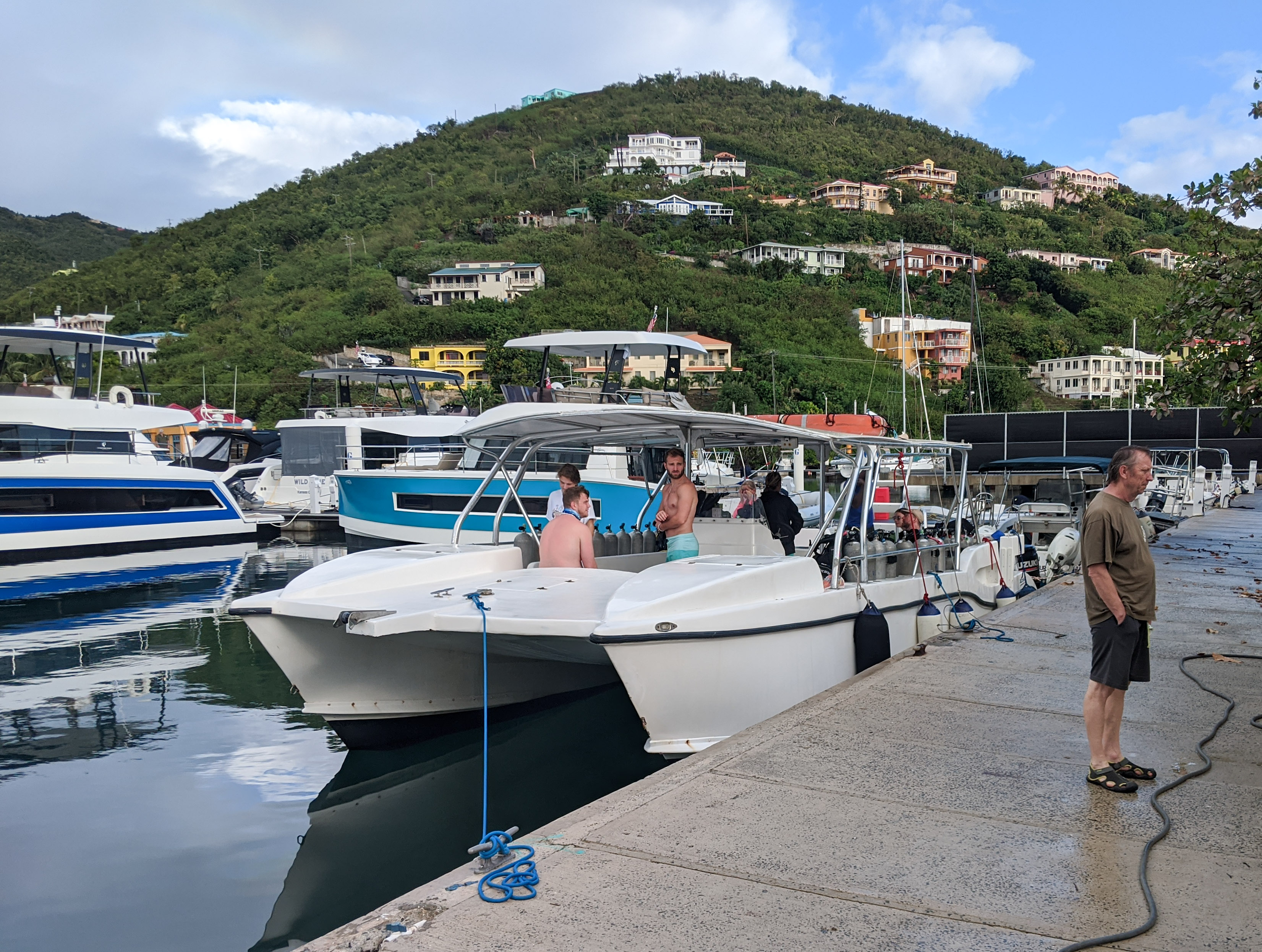 Scuba diving with Blue Water Divers