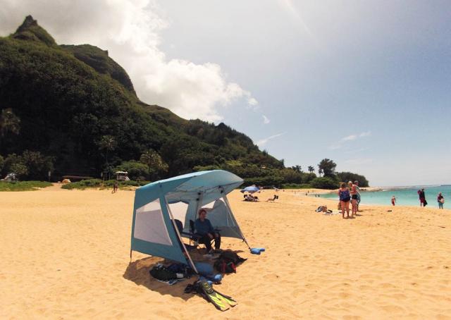 Snorkeling at Tunnels Beach